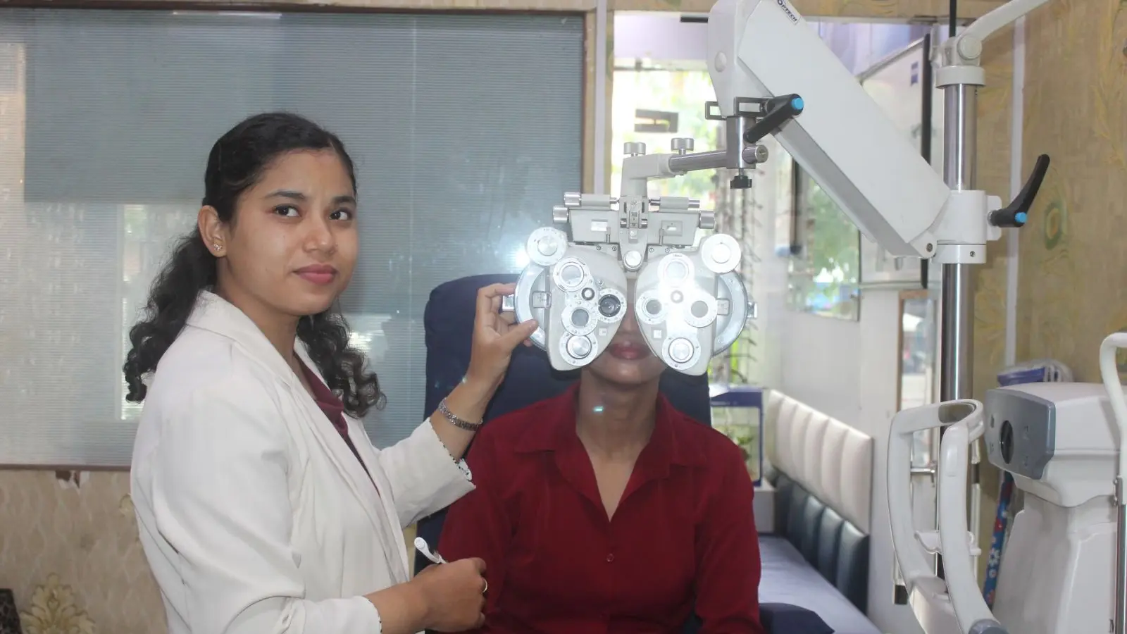 Real prescription measurement used for accurate optical quotation