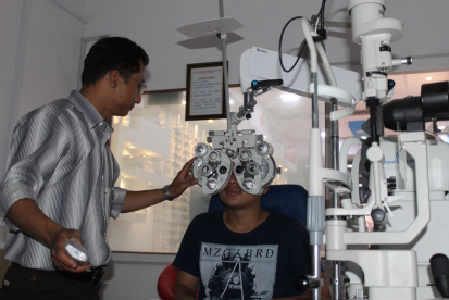 Contact Lens Solution in Kathmandu: Safe Travel Guide