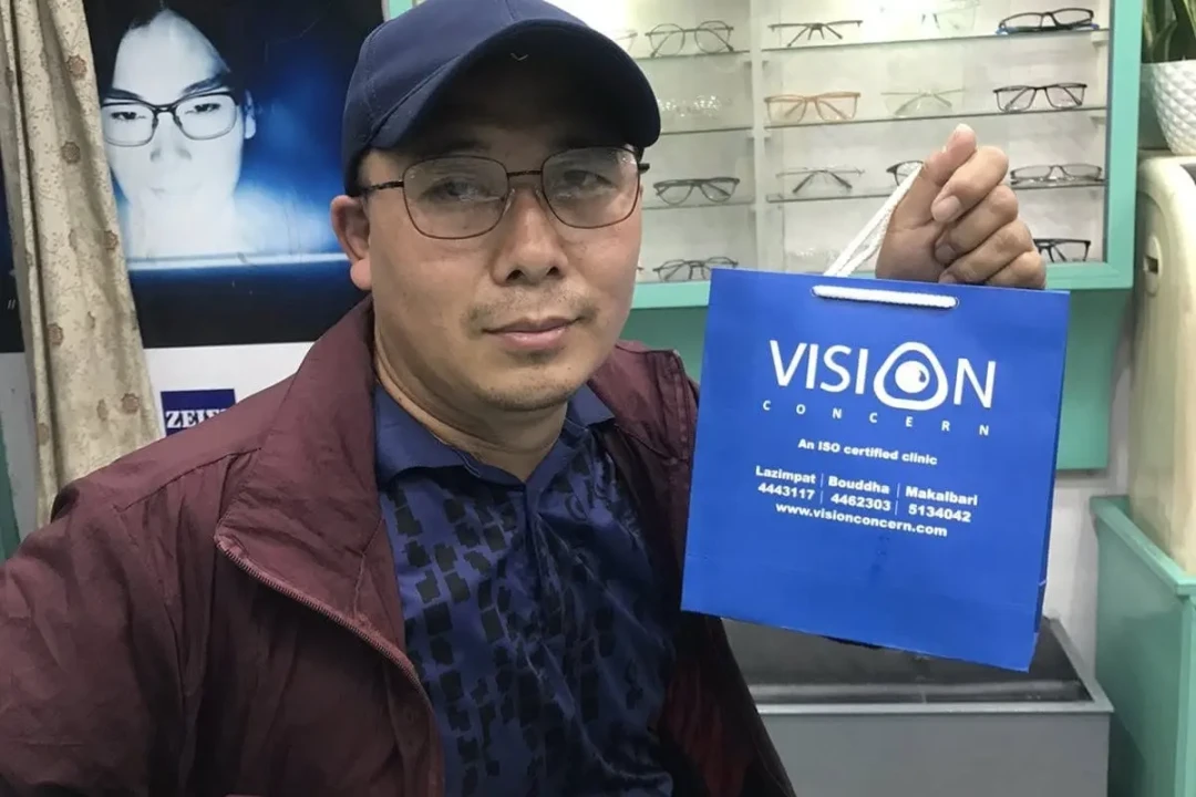 Clínica Oftalmológica, Ótica e Óculos em Kathmandu | Exame de Vista, Lentes Progressivas, Lentes de Contato, ZEISS, HOYA, TOKAI, Óculos Rápidos e Serviços para Turistas no Nepal