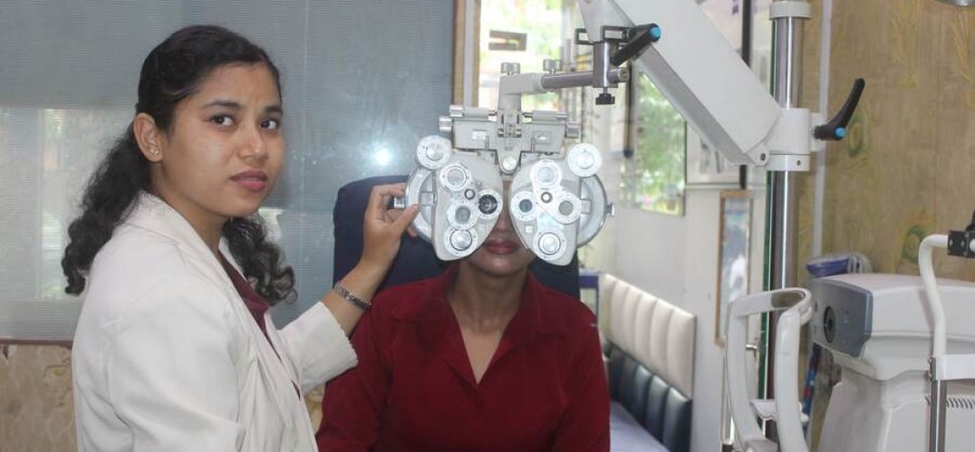Prescription Glasses in Kathmandu | Power Glasses, Progressive & High-Index Lenses